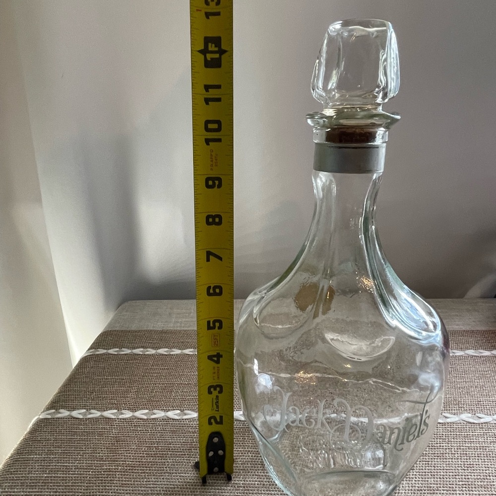 Vintage Jack Daniels Belle of Lincoln Etched Decanter 1.75 L Taster Signed Label - Picture 11 of 12